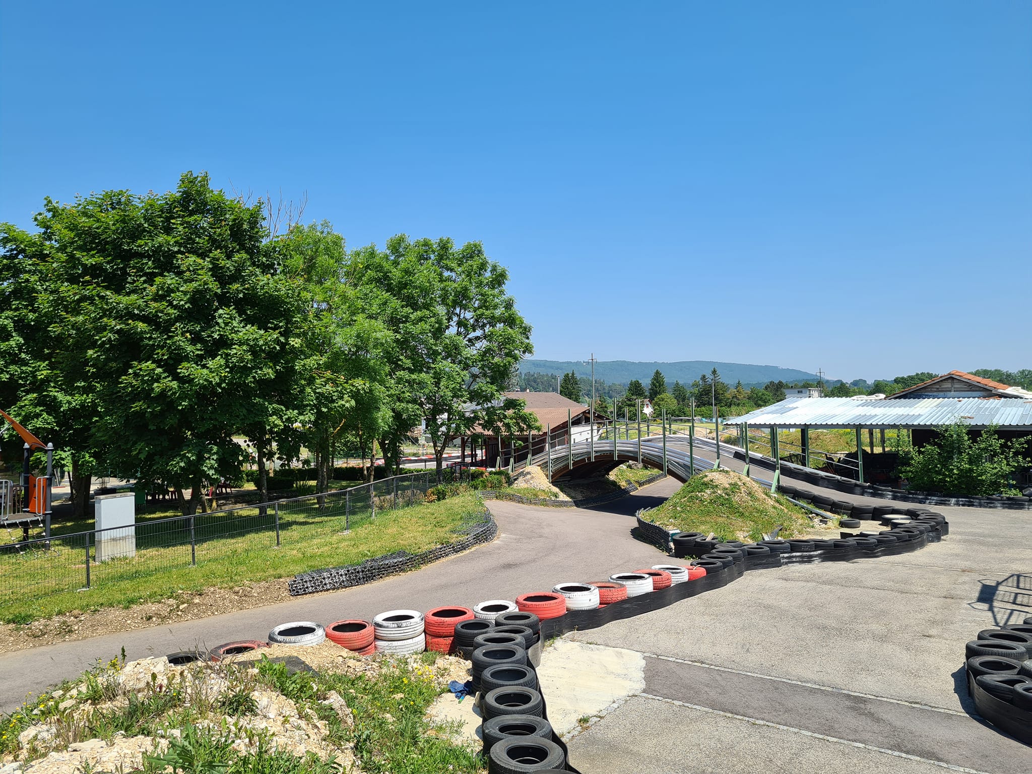 Extension extérieure du karting de Bassecourt
